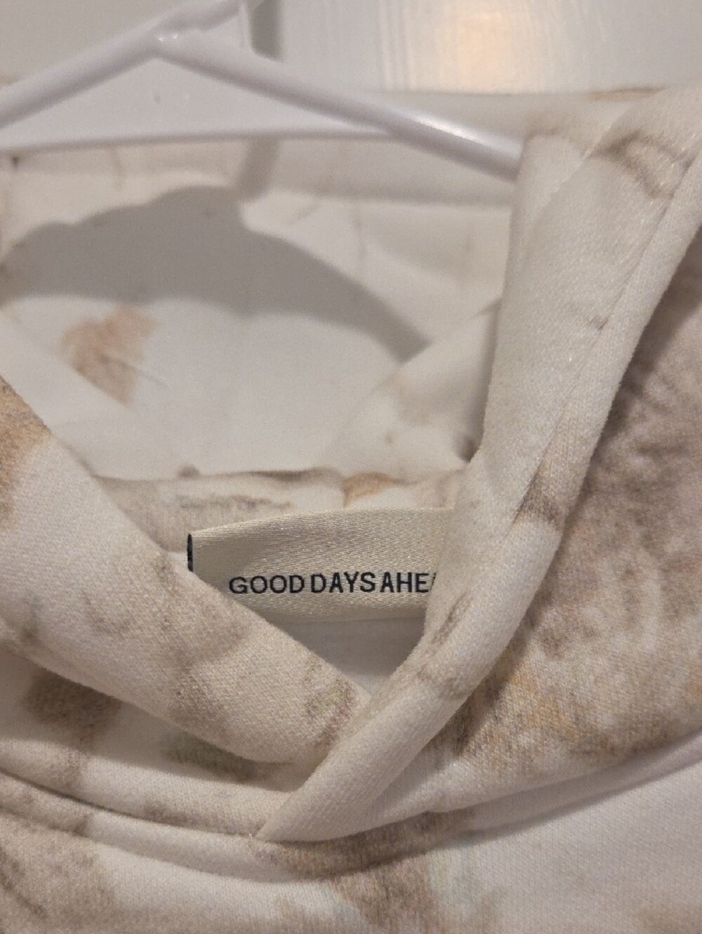 Comfrt Oversized Woman's White Oak Hoodie - Picture 5 of 6